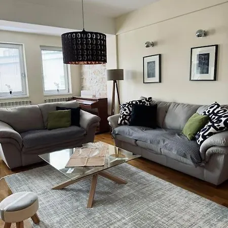 Apartment White Diamond