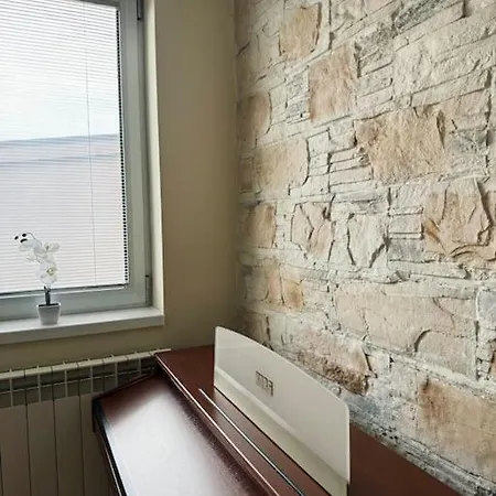 White Diamond Apartment *